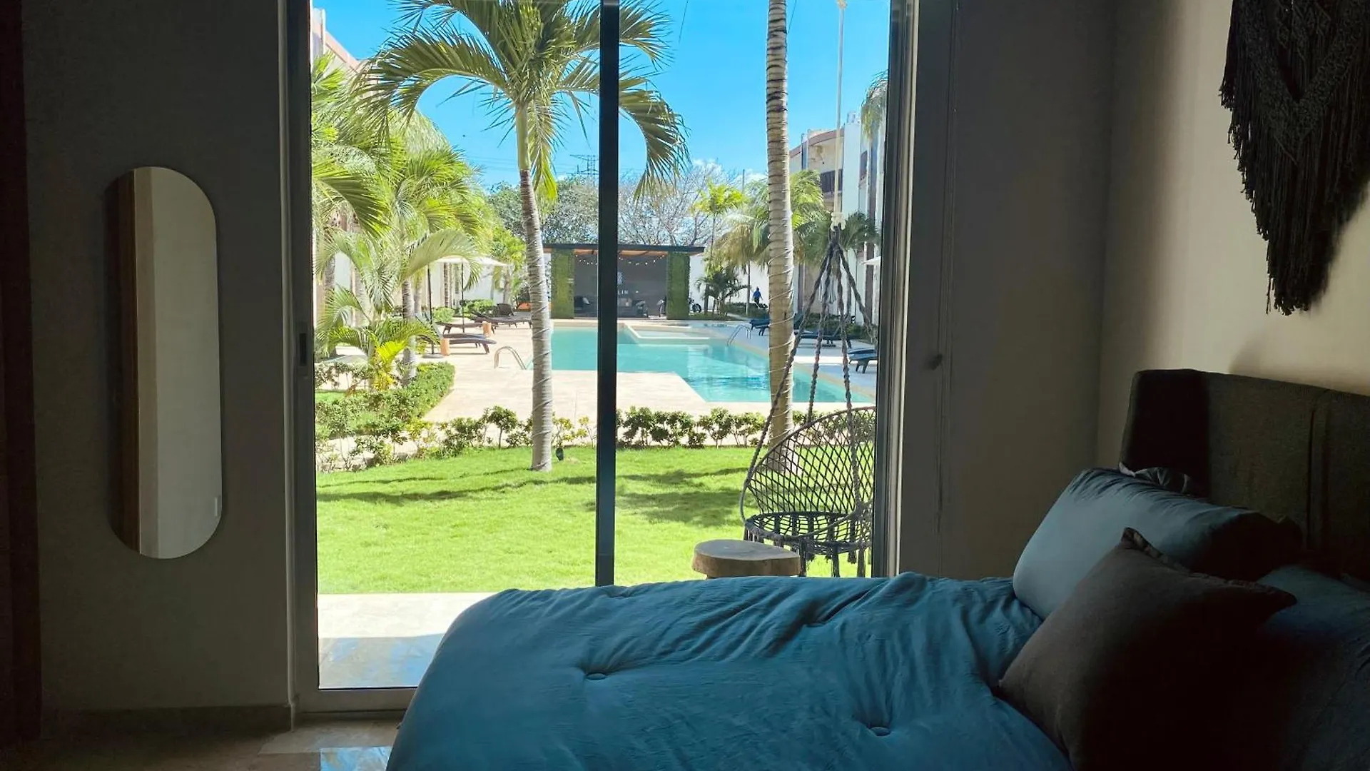 Apartment Cozy Poolside Condo Playa del Carmen